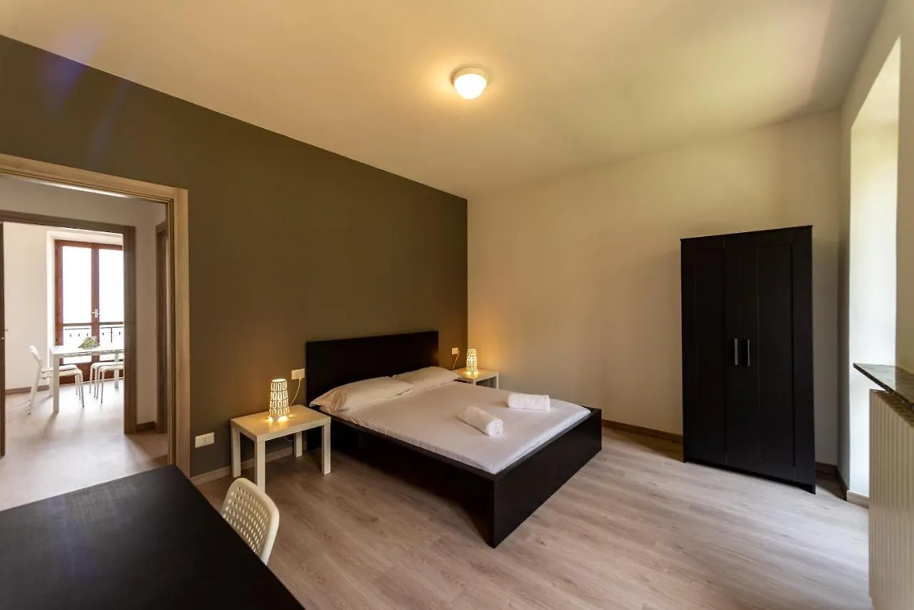 Regolo House Apartments Perledo