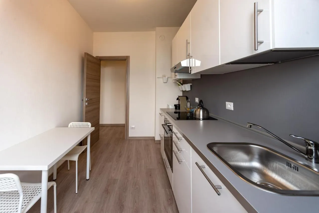 Regolo House Apartments Perledo