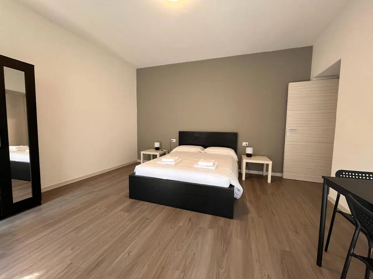Regolo House Apartments Perledo Italien